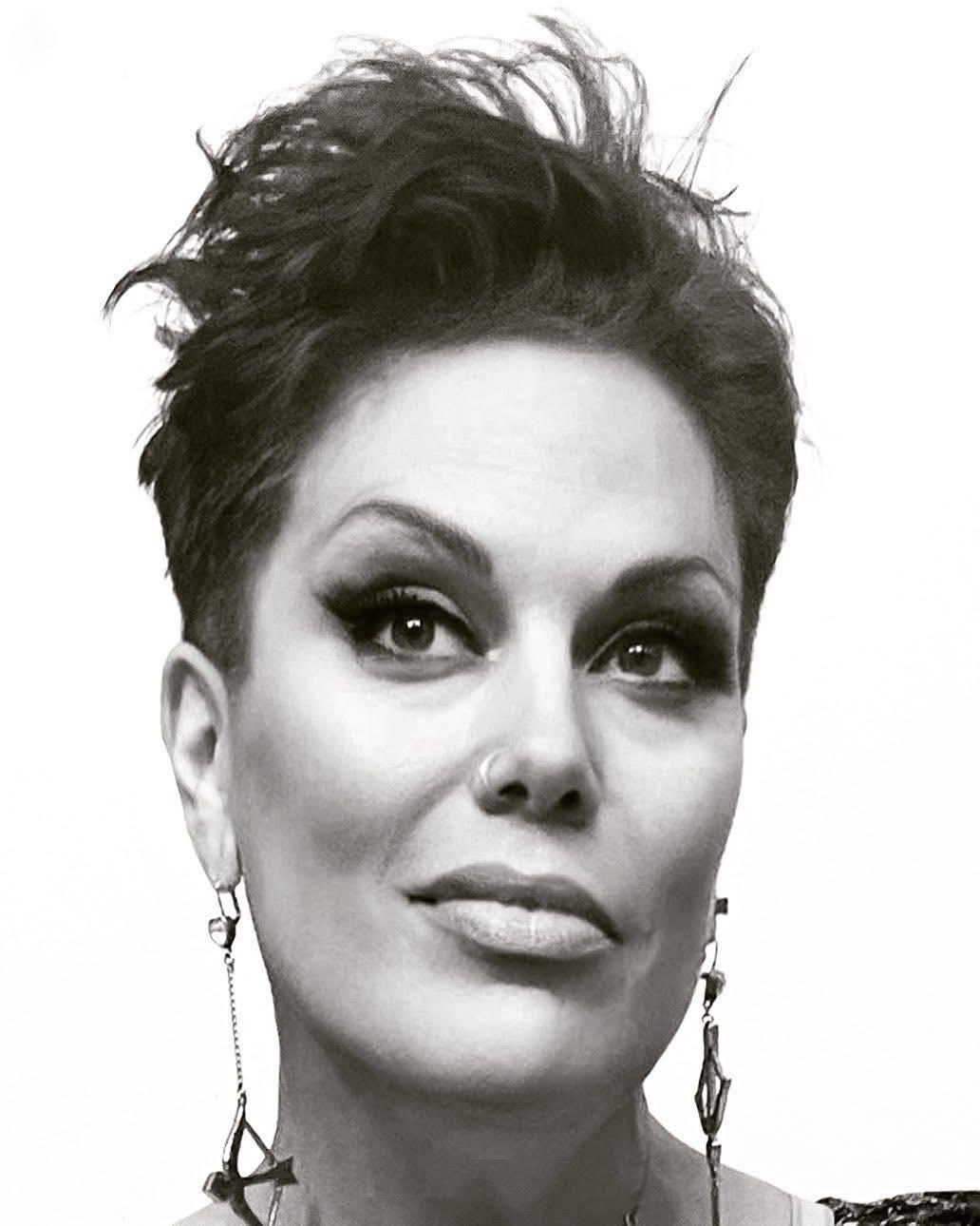 Burns, Elena Burns, Elena